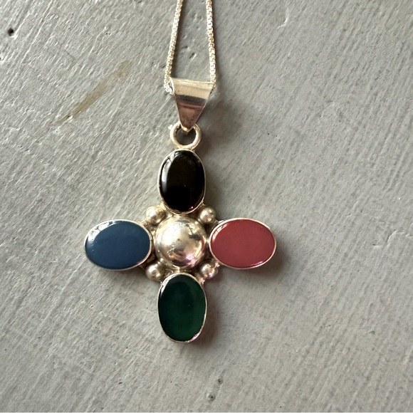 Taxco Mexico 925 Sterling Silver Cross Pendant & Necklace - Picture 1 of 13